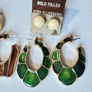 Lot of Vintage Earrings Pearlized Enamel 70s Gold Emerald Green Brown Statement